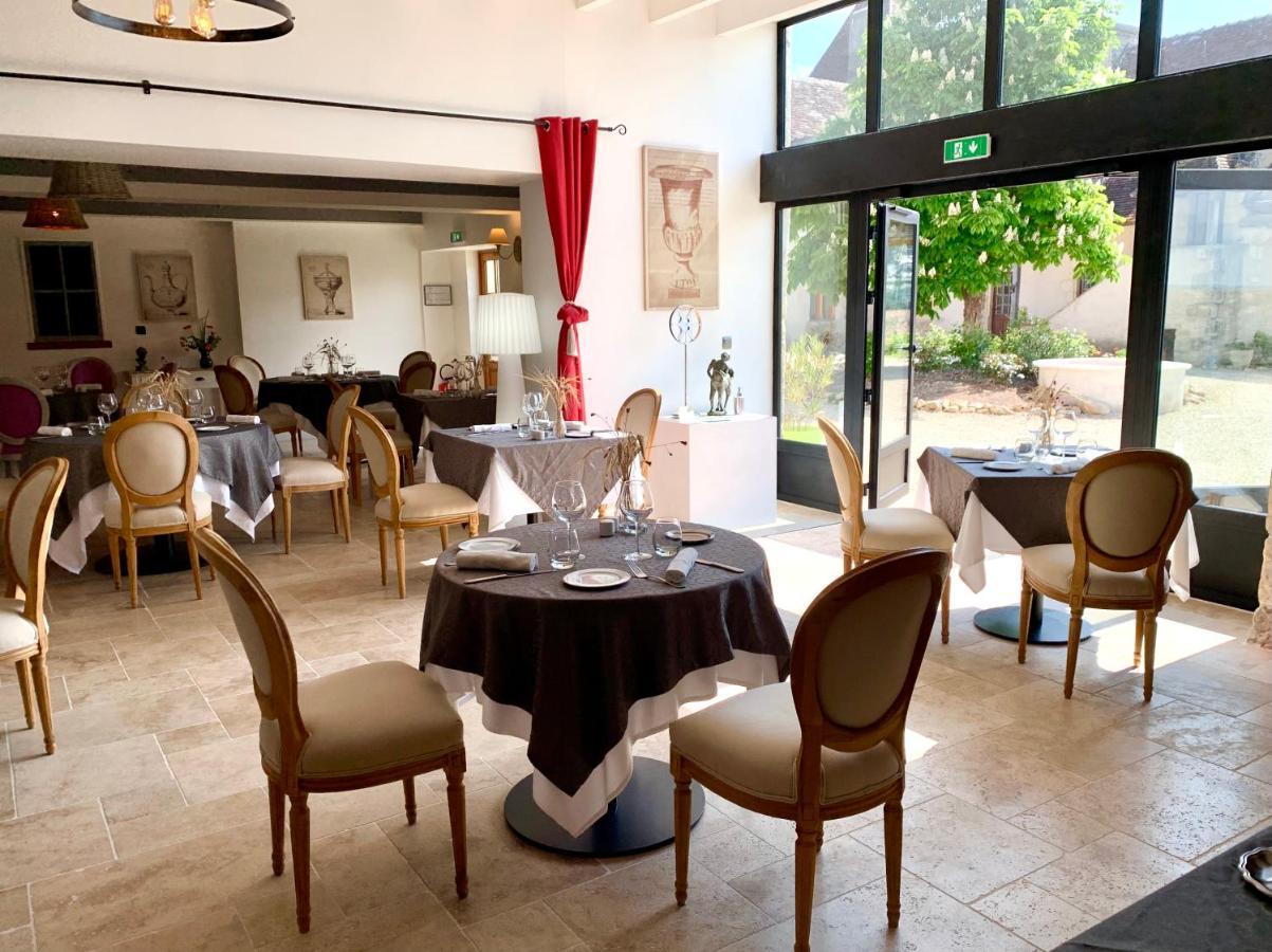 Le Manoir De Pierre Levee, The Originals Collection Hotel Tournon-Saint-Martin Bagian luar foto